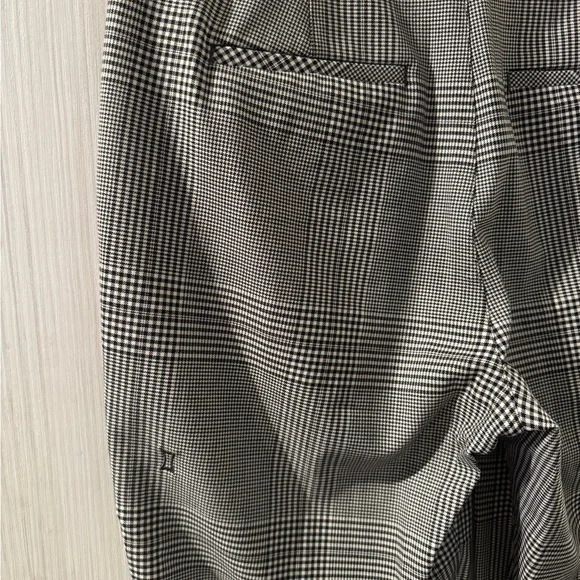 Kit and Ace Black and White Checkered Pants - Picture 4 of 7